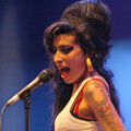 Amy Winehouse - "Rehab"