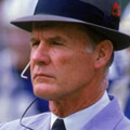 Tom Landry passes away.