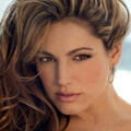 Kelly Brook.