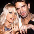 Tommy Lee and Pamela Anderson are married.