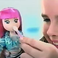 What's Her Face (doll)