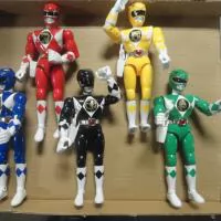 Power Rangers figures